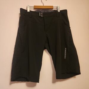 Race Face Cycling/Mountain Biking Shorts Black Size XL